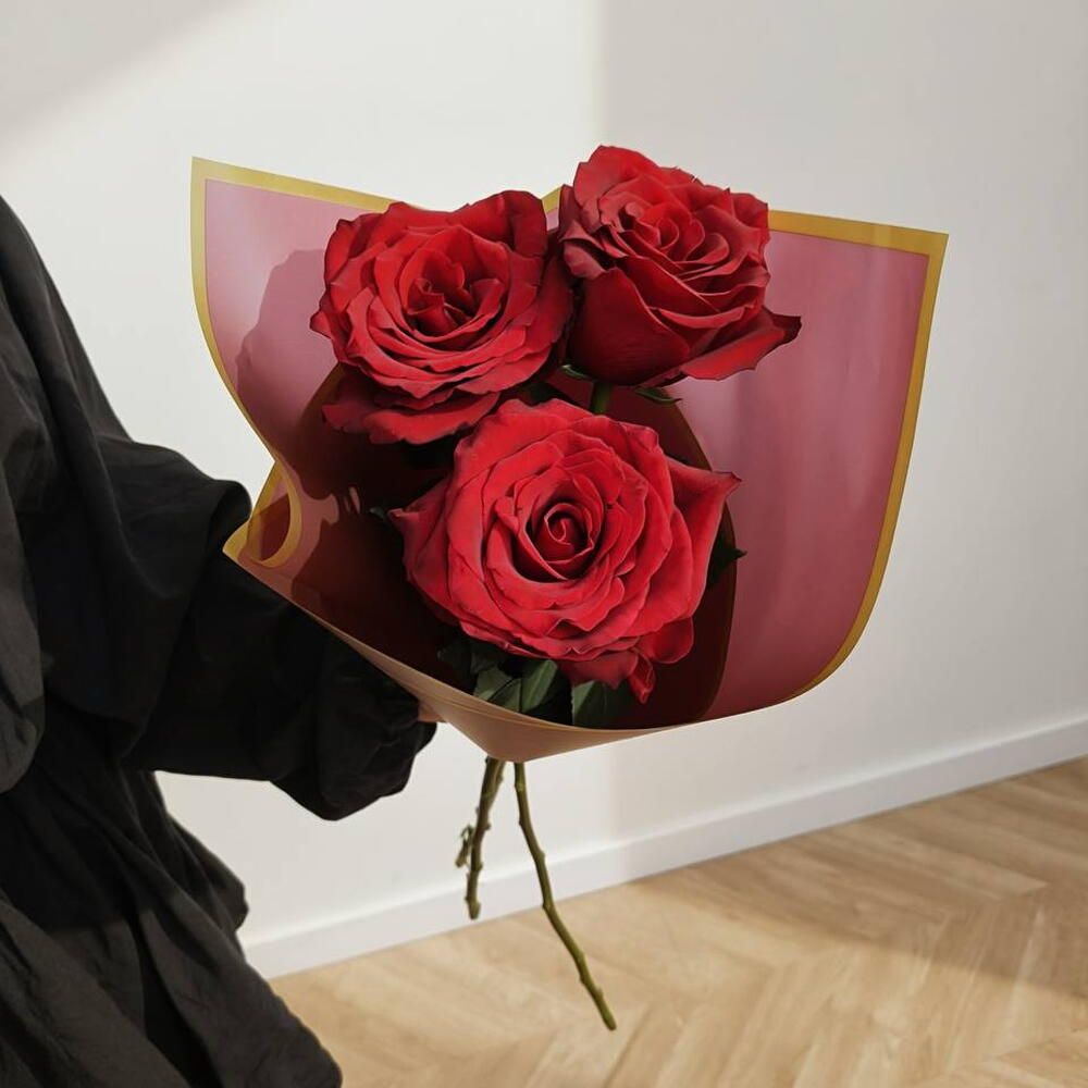 Ramo de rosas rojas, 3 rosas
